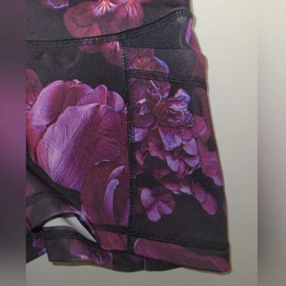 POPFLEX Dark Bloom Sports Bra and Shorts - Picture 12 of 12